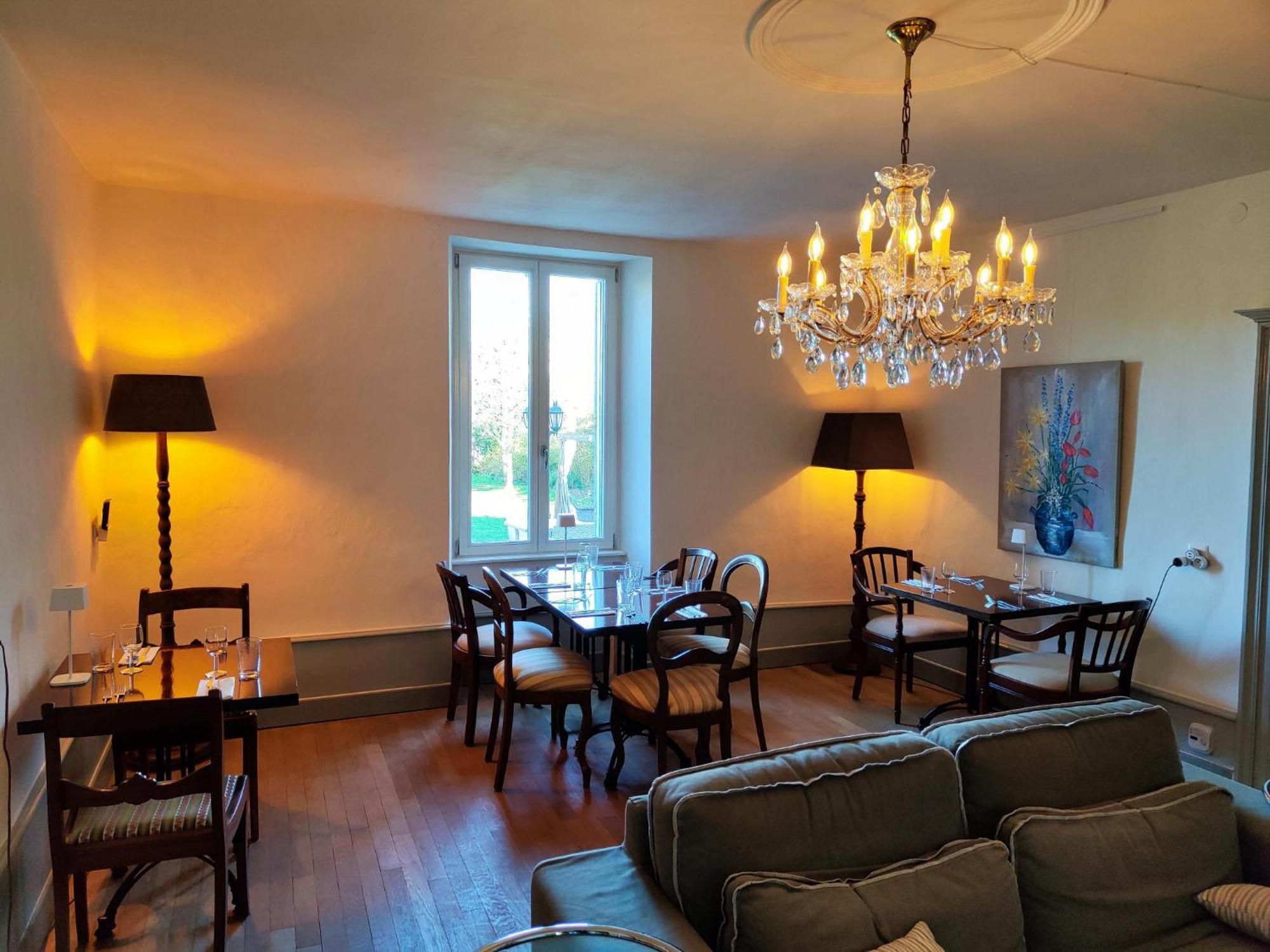 Maison Egalite Melay  外观 照片