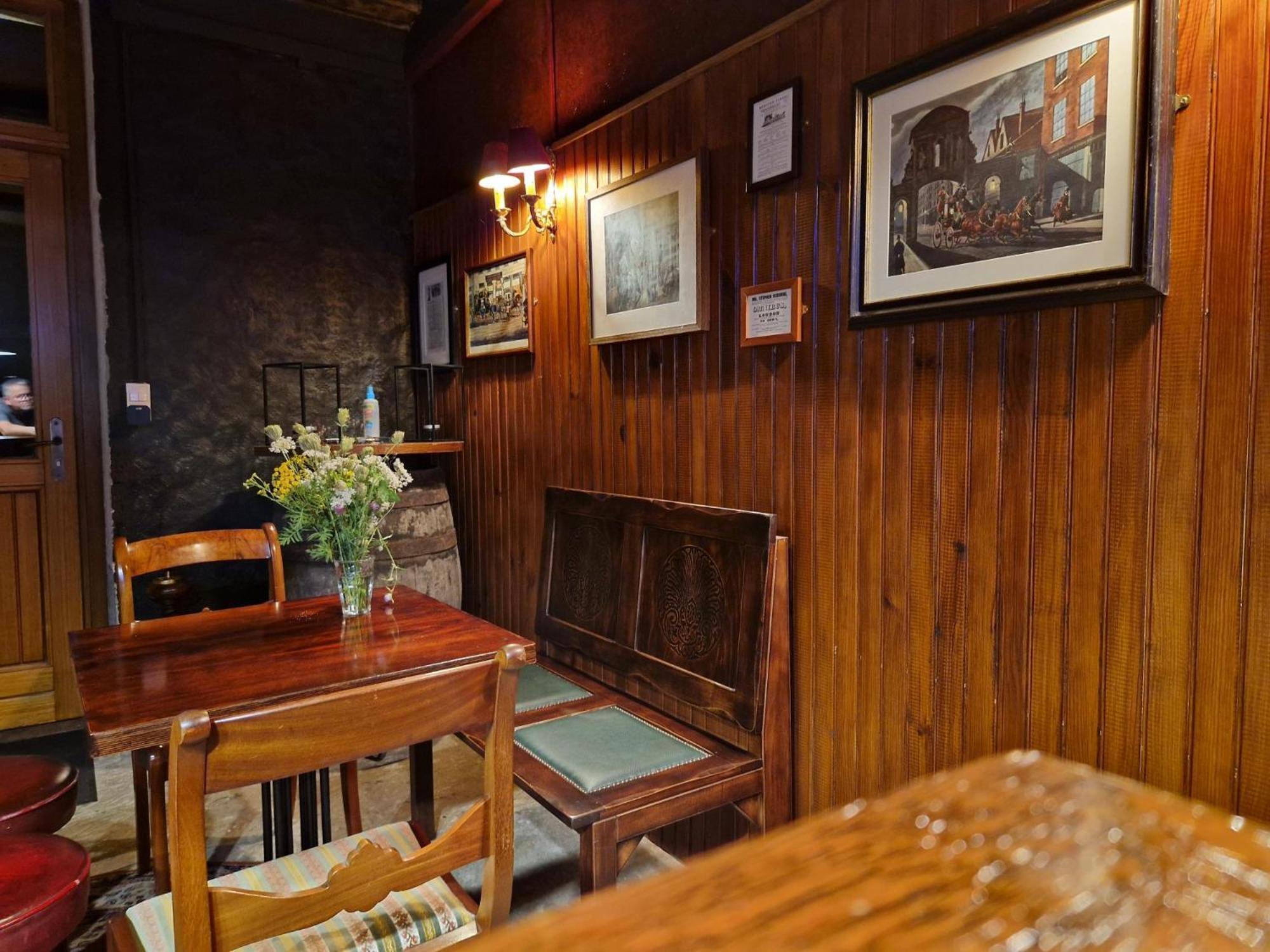 Maison Egalite Melay  外观 照片